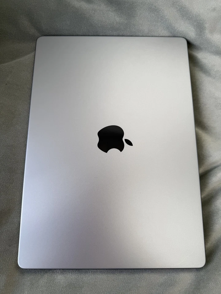 Apple MacBook Pro 14" M1 Pro · 16GB · 2TB, photo 4 of 5