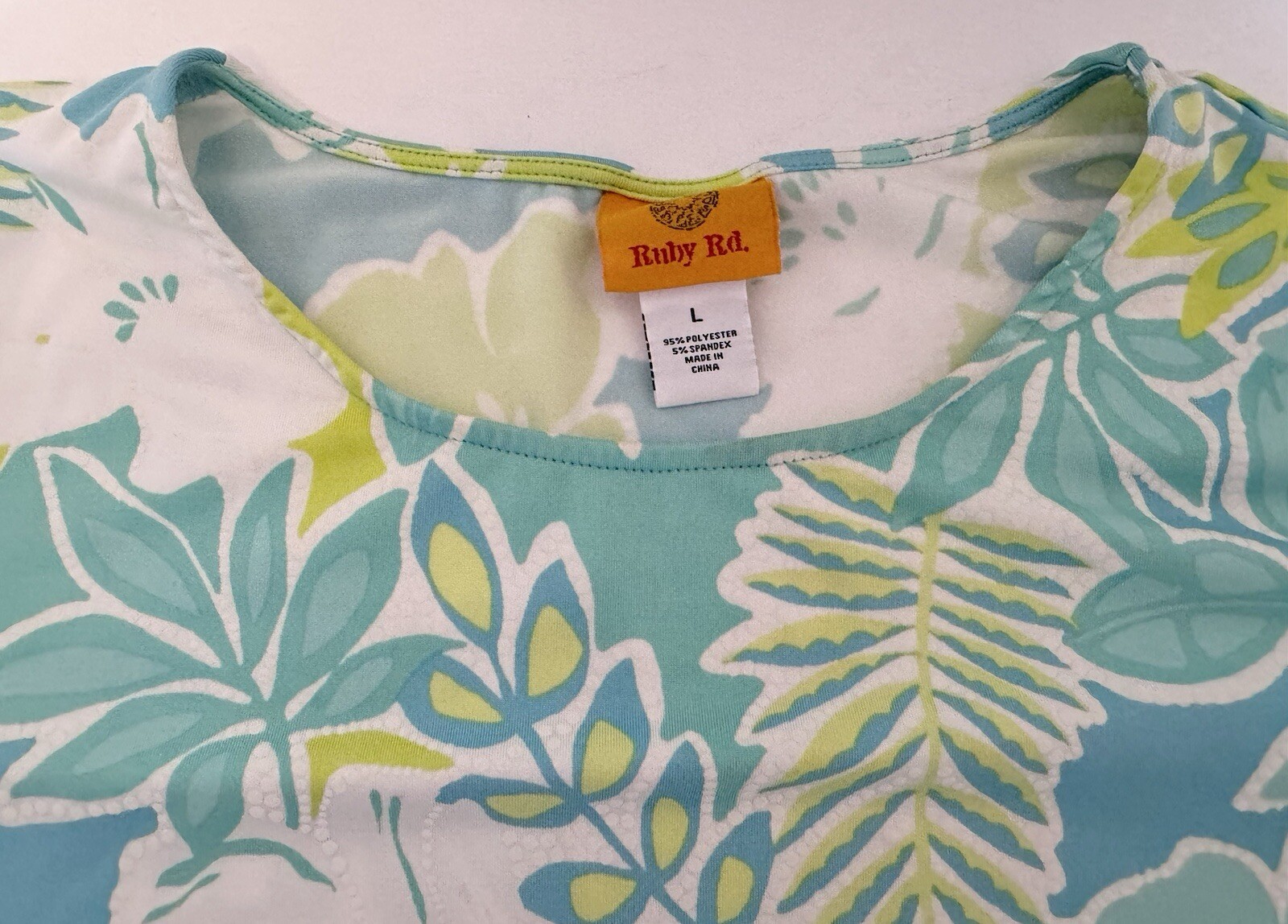 Ruby Rd Woman's Pull Over Stretch Tie Front Top 3… - image 5