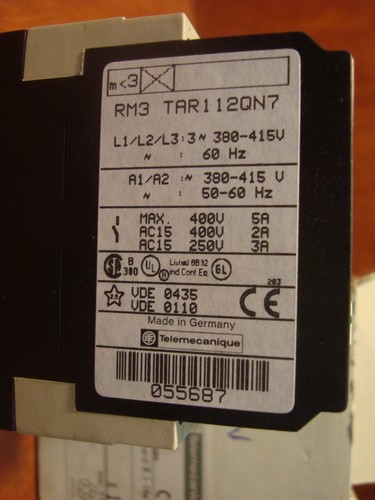 Telemecanique RM3 TAR112QN7 phase assymetry control relay 380V - Picture 2 of 4