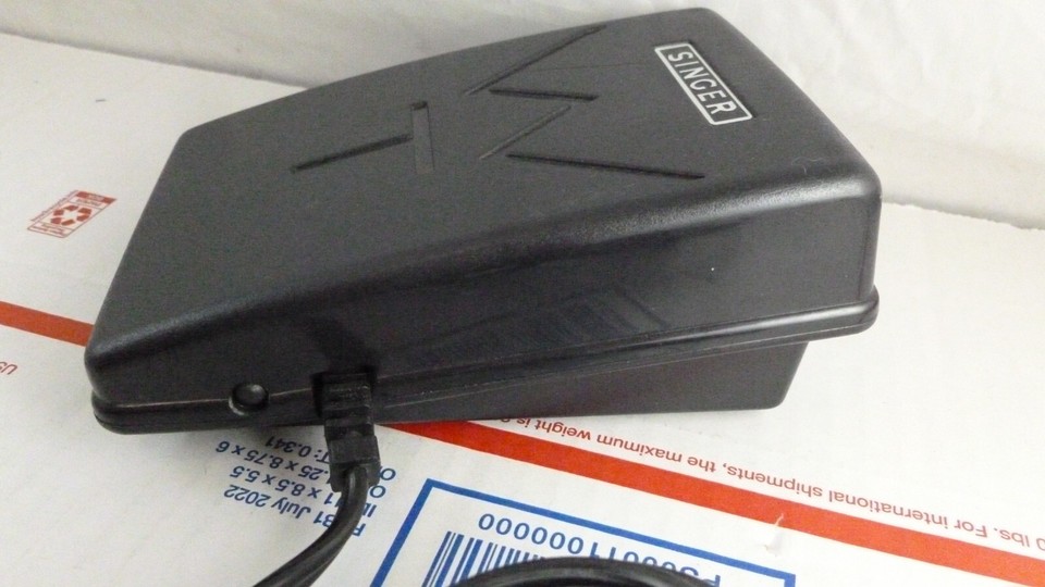 OEM Genuine SINGER Sewing Machine Foot Pedal Speed Control Controller