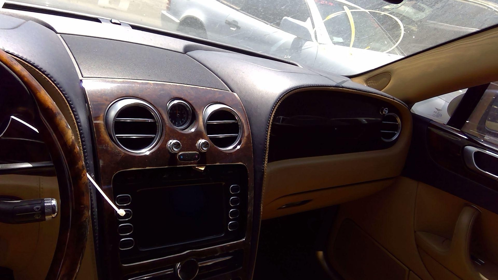 06 BENTLEY Throttle Body