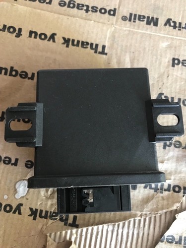 RANGE ROVER HSE 06-09 OEM ADAPTIVE HEADLIGHT XENON CONTROL MODULE, P# YWC500323 - Picture 3 of 3