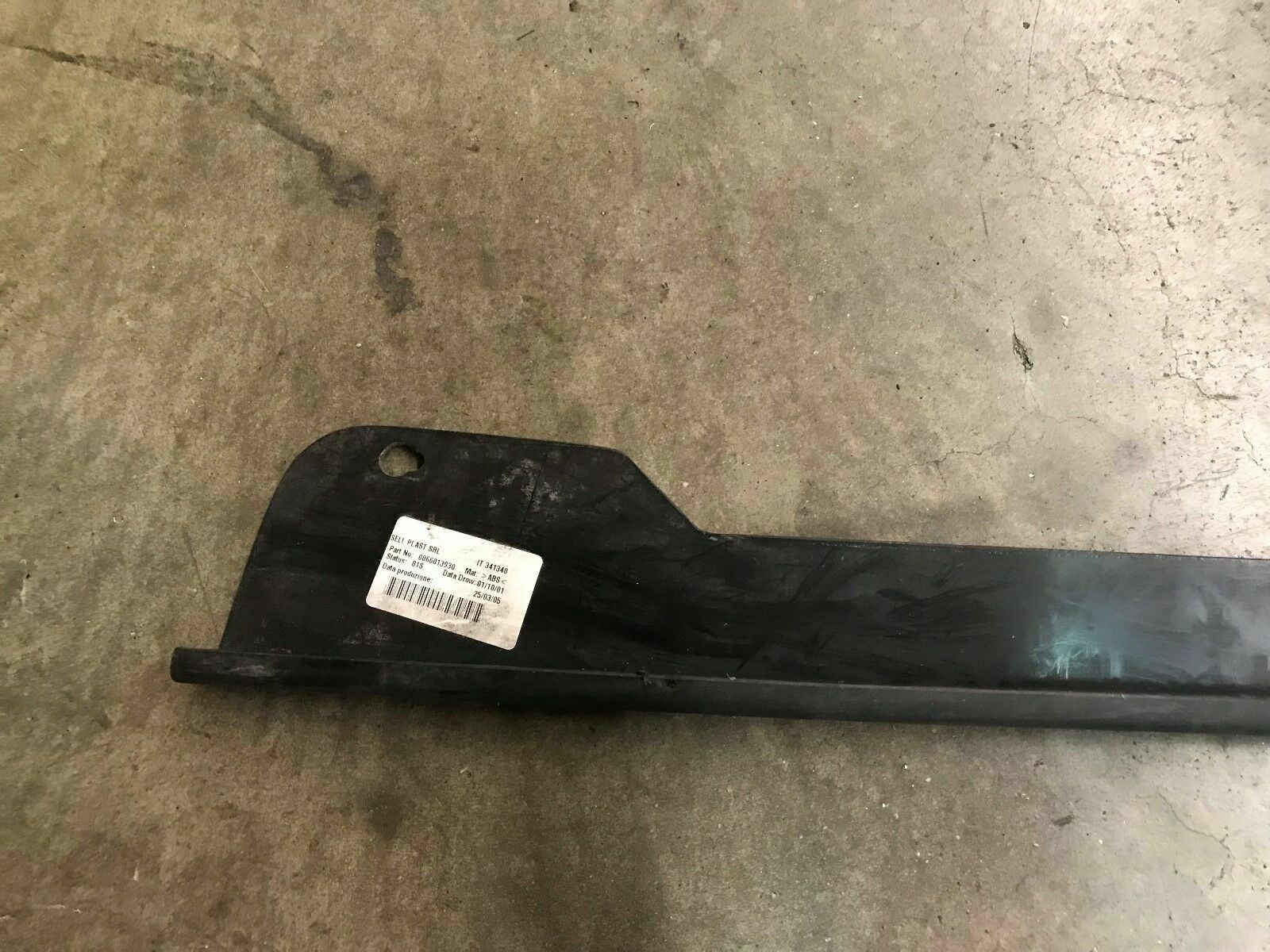 LAMBORGHINI MURCIELAGO 640 ROADSTER QUARTER PANEL CHANNEL MOLDING OEM 417813920