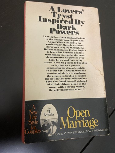 Her Demon Lover - Louisa Bronte (1st edition) Avon, 1973 satanic gothic romance - Foto 3 di 6