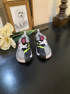 SIZE 9C KIDS TODDLER NIKE Toddler Lebron 18 Space Jam Bugs vs Marvin DJ3762-005
