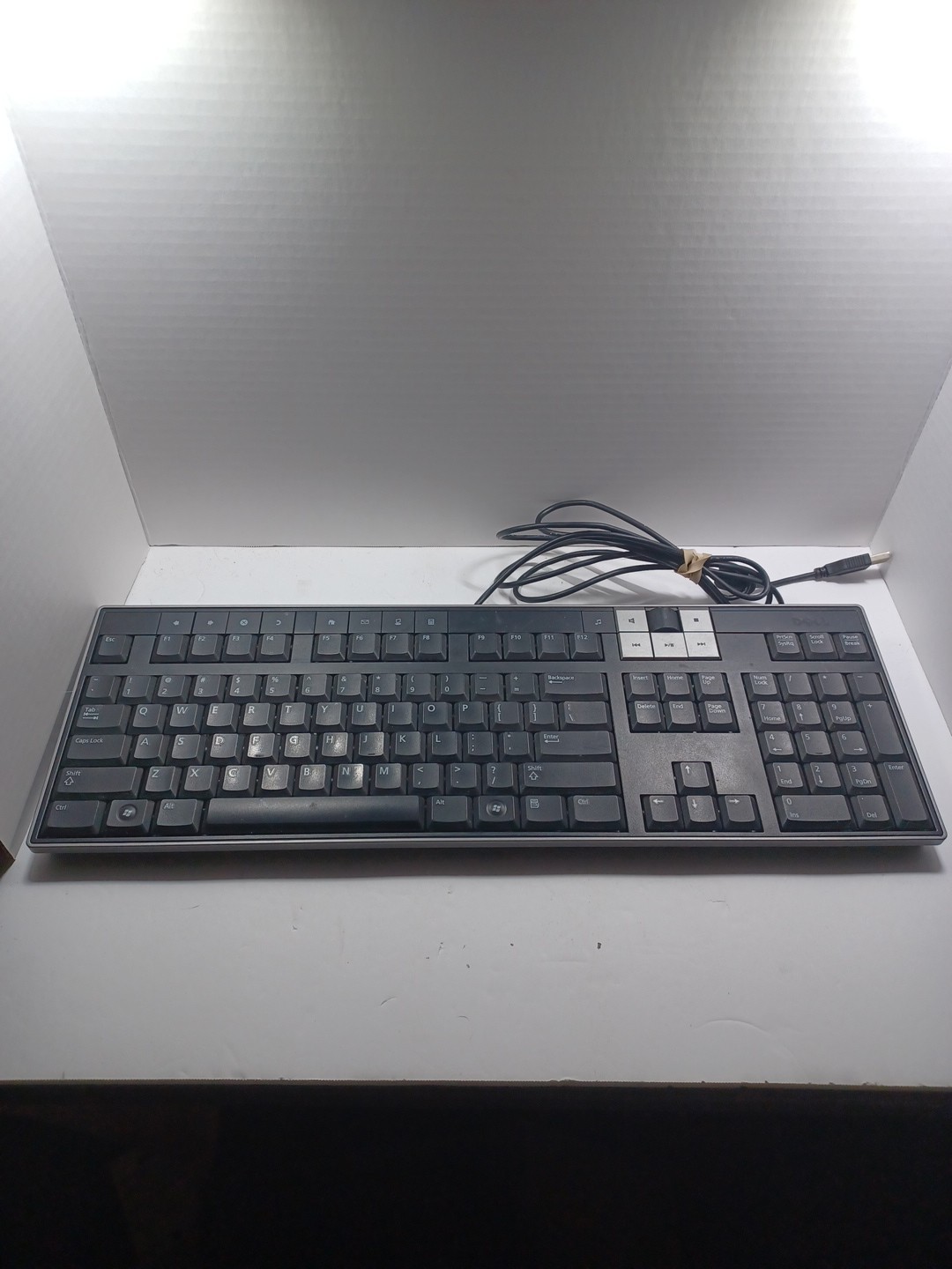 Dell Multimedia Keyboard Y-U0003-DEL5 U473D - 2 USB PORTS
