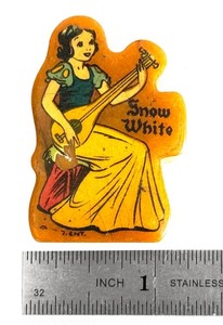 Vintage Walt Disney's - Snow White Bakelite 2" Pencil Sharpener (Circa 1930's)