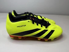 Size 5 Men’s Adidas Predator Club IG7757 Yellow Flexible Ground Soccer Cleats
