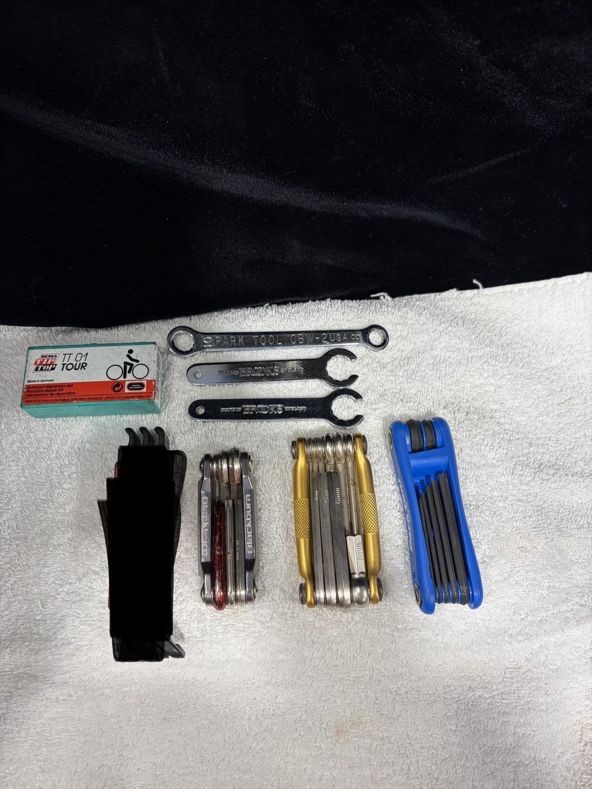 Random Bike Items Lot
