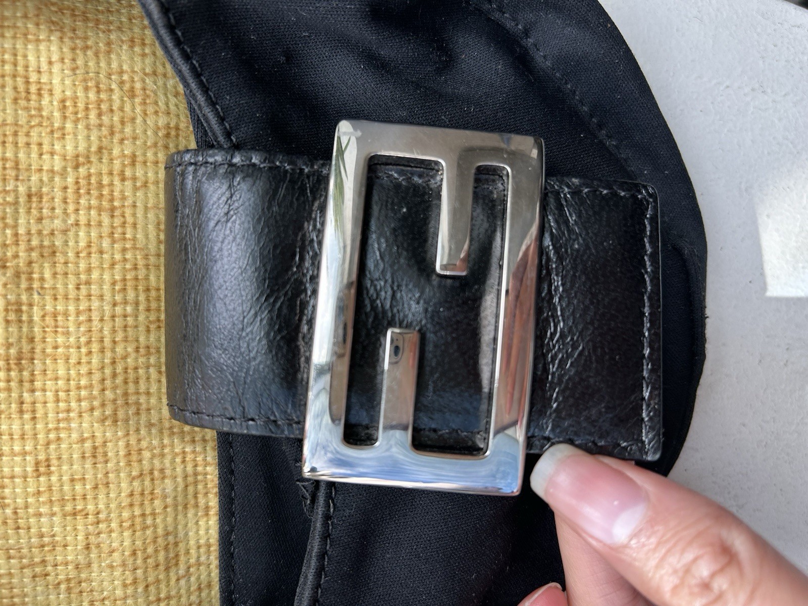 Fendi Croissant Shoulder Bag Mini Black Nylon thumbnail 4