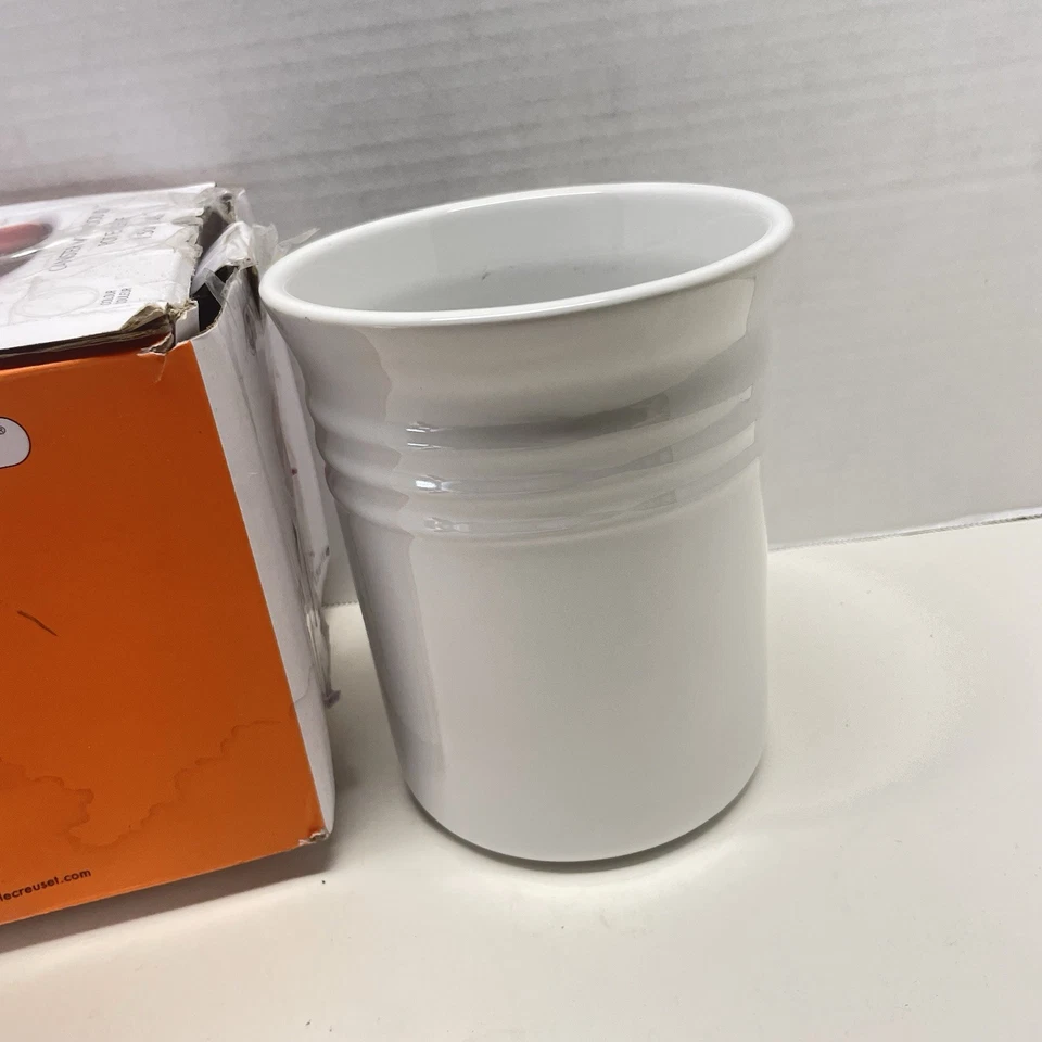 Bote de gres Le Creuset (falta tapa de madera) 1,5 qt. Tarro de almacenamiento blanco Foto 4 de 4