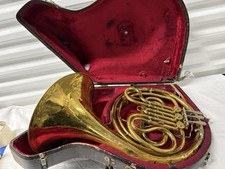KingSingle French Horn in King case FOR PARTS