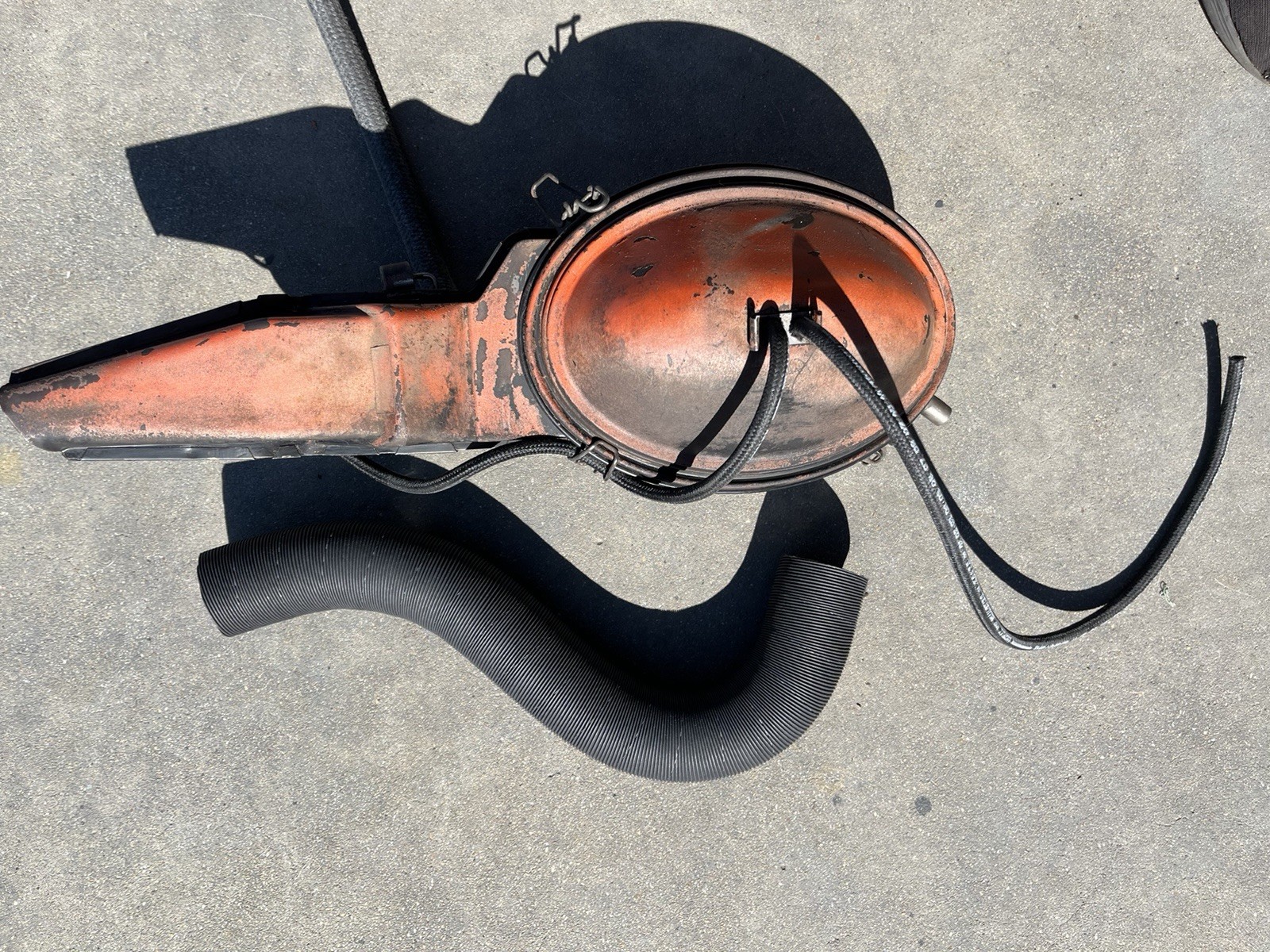 Rust Colored Insect 1971/72 Volkswagen VW Bug Beetle Oil Bath Air Cleaner Vintage Breather ...