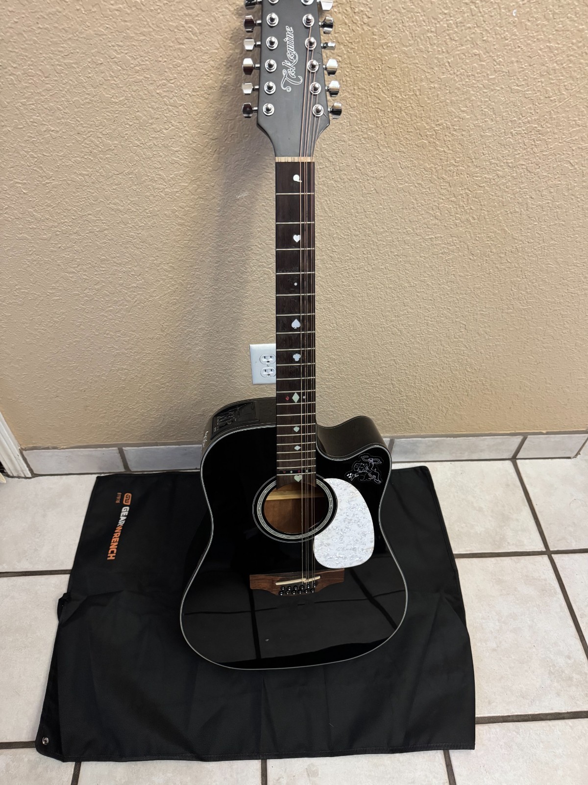 Takamine GD30CE-12 BLK G Series 12 Strings Cutaway Acoustic/Electric Guitar