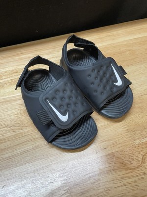 nike sunray sandals size 4