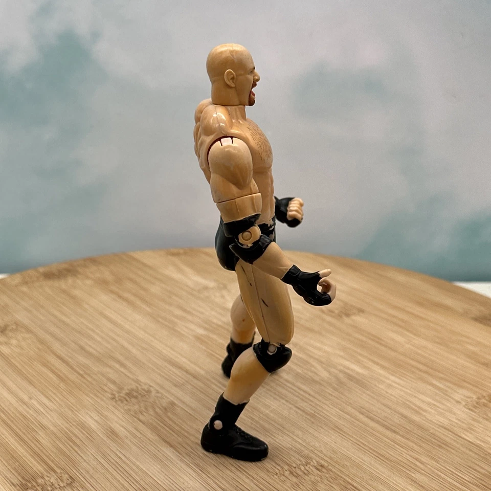 Goldberg WCW Toy Biz 复古摔跤可动人偶 1999 年 WWE — 第 2/4 张图片
