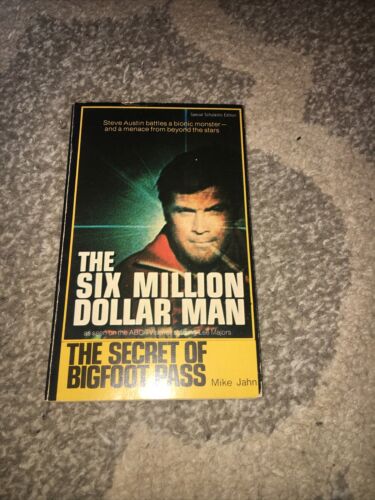 Vintage 1976 The Six Million Dollar Man Paperback Novel