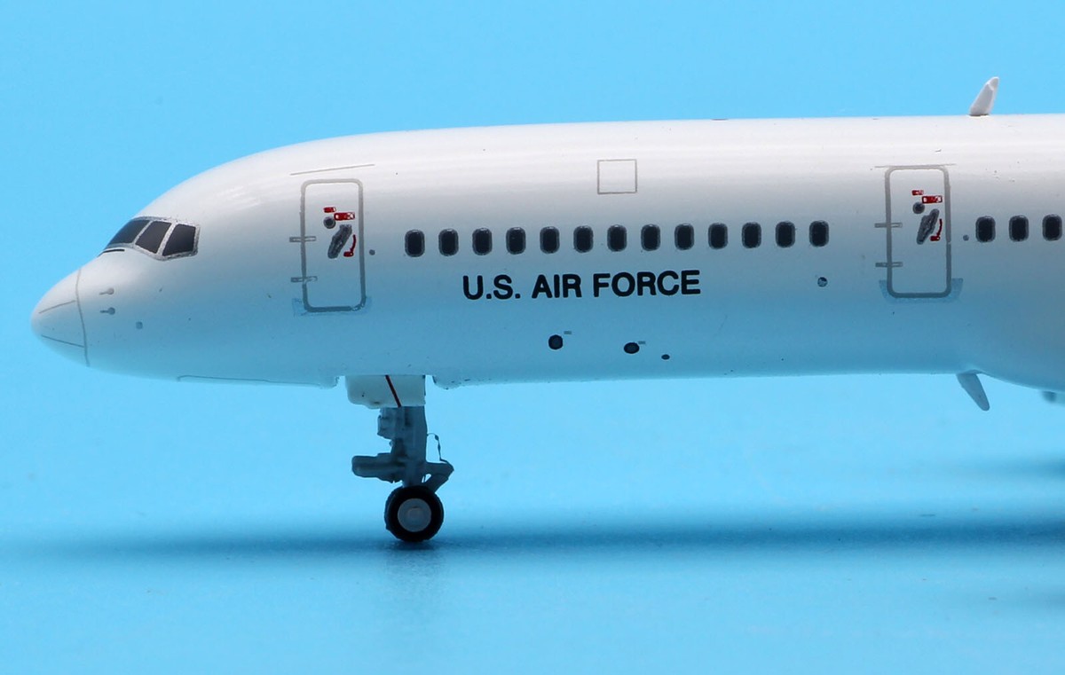航空機・ヘリコプター JC 1:400 USAF C-32B 99-6143 B757-200 JC 1:400 USAF C-32B 99-6143 B757-200