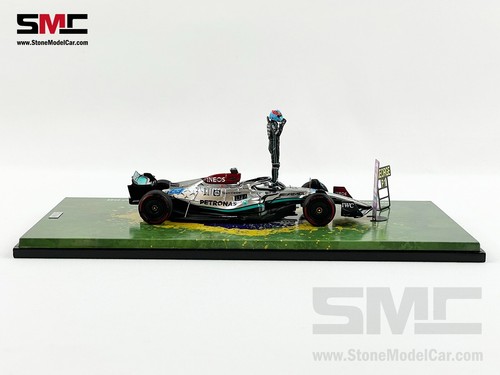 Mercedes F1 W13 #63 George Russell Brazil GP 2022 1st Win Spark 1:43 with Figure - Picture 5 of 18