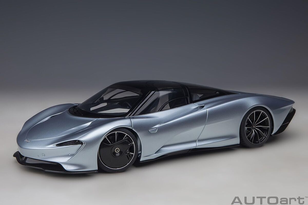 AUTOart 1/18 McLaren Speedtail Metallic Light Blue Finished AUTOart 1/18 McLaren Speedtail Metallic Light Blue Finished
