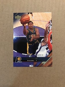2005 Upper Deck Basketball UD Exclusives Gold Ron Artest #67