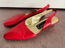 Vintage PAPPAGALLO Red Leather Slip-in Strap 1"Heels/Pump/Flats Made Spain 8.5 N