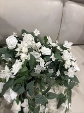 Ling's Moment | 8 White Aisle Pew | Artificial Flowers Arrangements