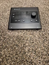 PreSonus Quantum ES2 2-in/2-out USB-C Audio Interface PROAUDIOSTAR microphone