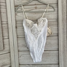 Vintage Dentelle White Satin Underwire Lace Hi-Cut Thong Teddy Bodysuit M NEW