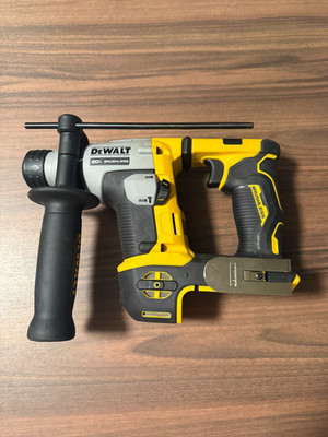 DeWalt Atomic 20V Max 5/8 in SDS Plus Rotary Hammer Brushless TOOL ONLY DCH172B