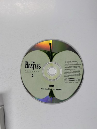 The Beatles Anthology 2 CD Original 2 Disc EMI 1996 - Picture 6 of 17