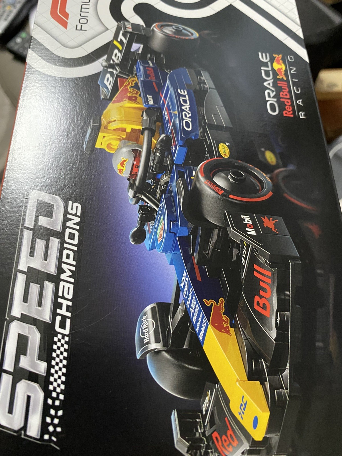 LEGO SPEED CHAMPIONS: Oracle Red Bull Racing Rb20 F1 Race Car (77243)