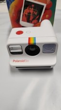 Polaroid Go White Bundle Pack with Black Camera Clip/ missing charging cable