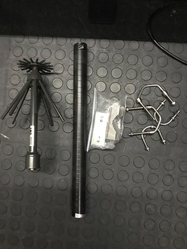 AOR DA6000 discone antenna - 700MHz to 6GHz - Afbeelding 2 van 3