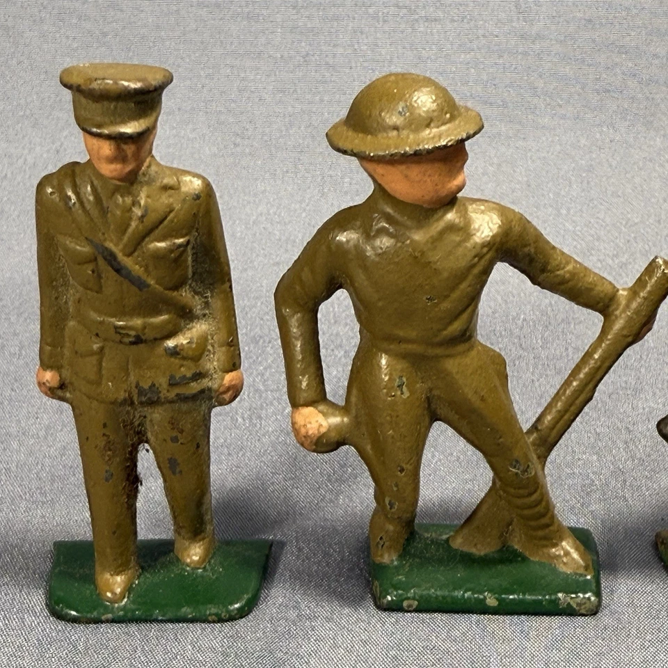 Vintage Barclay Manoil WWI Lot of 5 Metal Toy Soldier Cast Lead Army Figures - Image 2 of 4