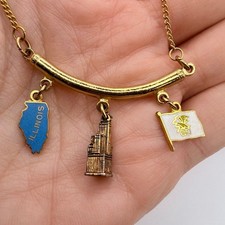 Vintage ILLINOIS Souvenir Charm Necklace Sears Tower Flag Blue White Enamel 16