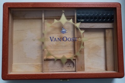 Humidor Holzkasten Van Oost Zigarrenbox Windrose Liberty Cigar Co. Glaskasten
