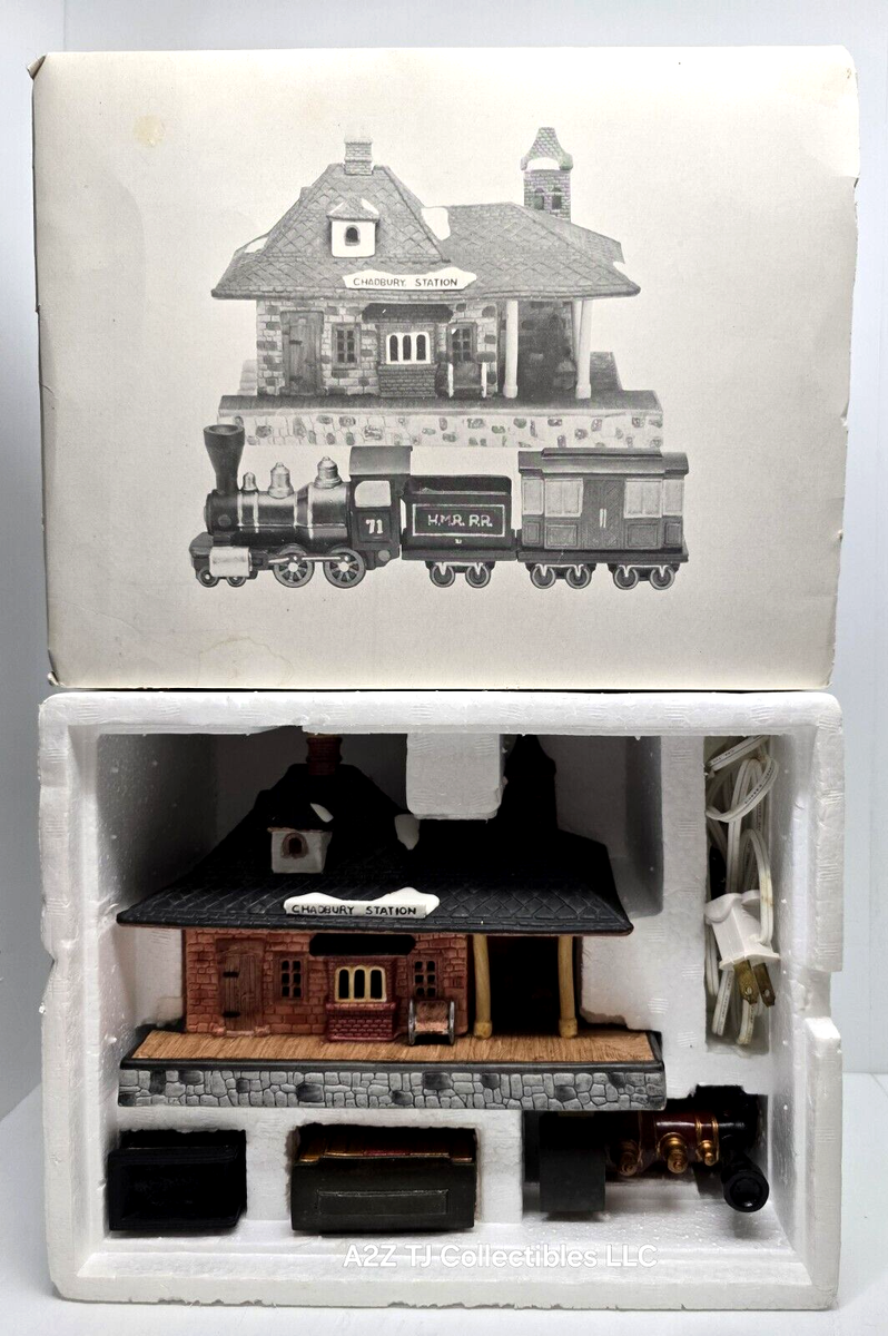 Department 56 Heritage Village Chadbury Station and Train, Set of