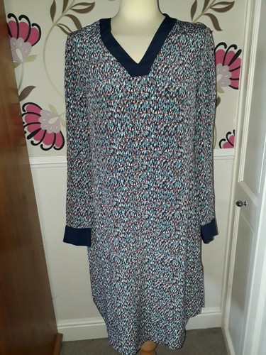 BROWN KNEE LENGTH SHIFT DRESS SIZE 