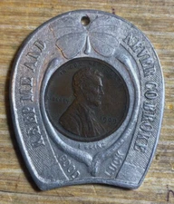 1909 Keep Me & Never Go Broke Horseshoe Token Luck Charm CHICAGO ADVERTISING