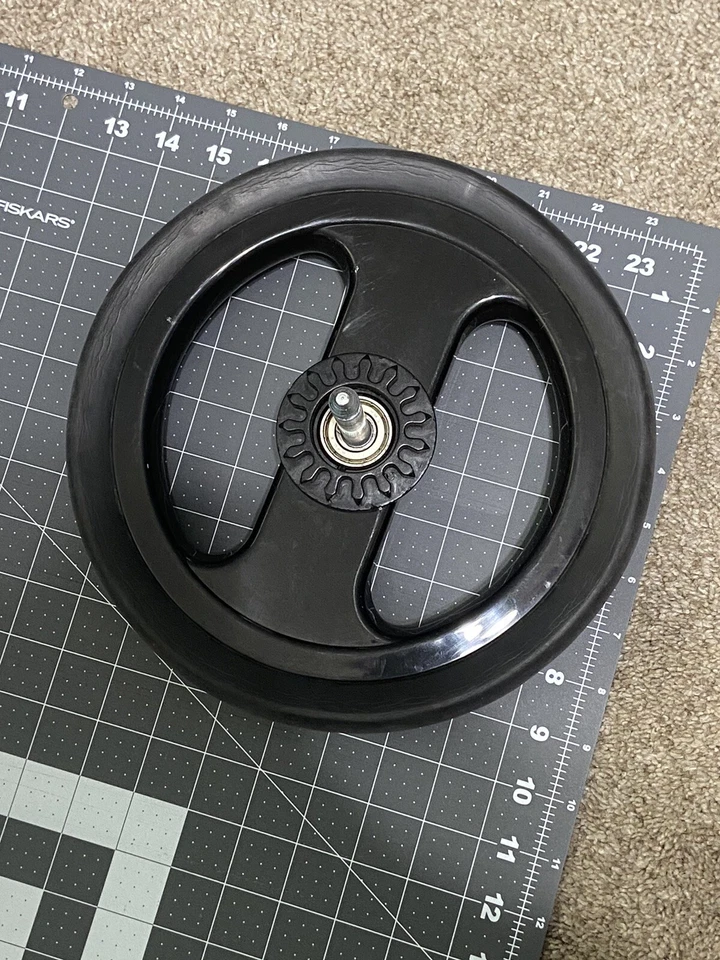 Выскакивающая прогулочная коляска Peg Perego Book запасная часть сиденье заднее колесо задняя шина T70 - Изображение 3 из 4