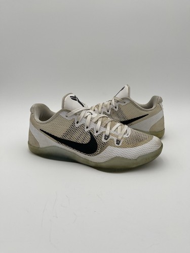 Kobe 11 Low Fundamental Sz 8.5 836183-100