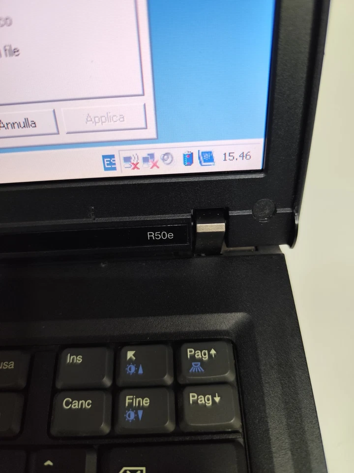Notebook IBM ThinkPad R50e Retro Pentium M 1.5GB 40GB XP Funzionante vintage - Immagine 4 di 4