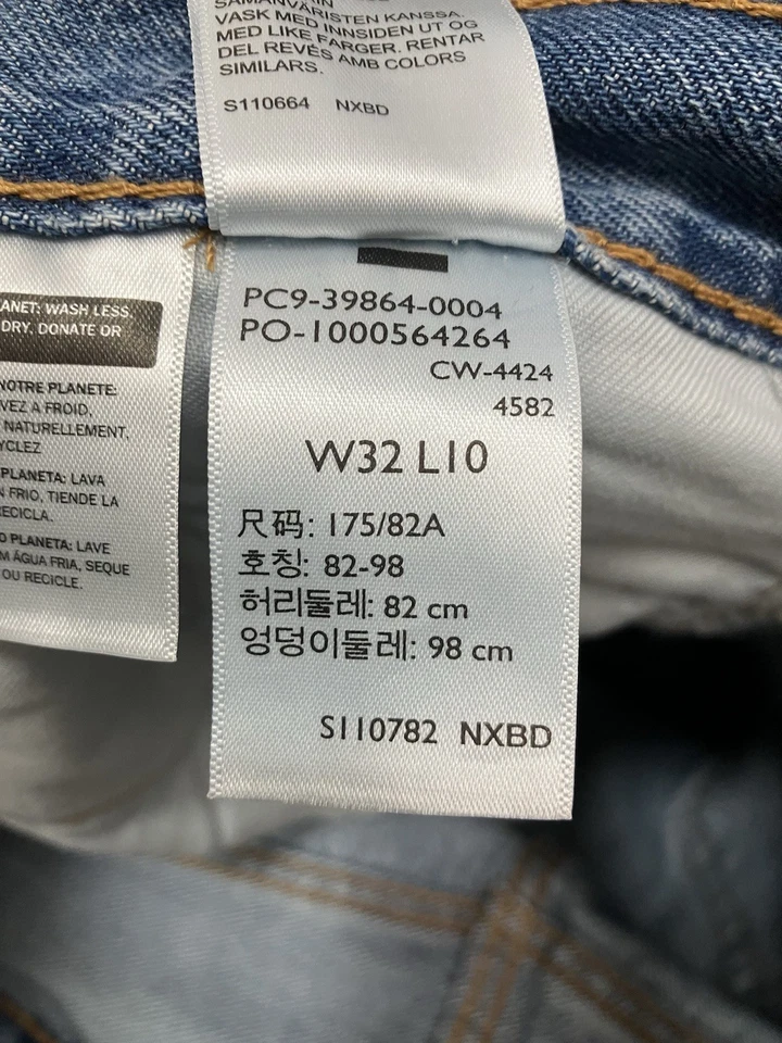 Levi’s 405 Standard Shorts Waist 32 Length 10 398640004 RRP £60 - Image 4 of 4