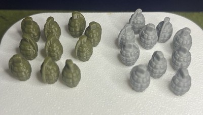 Set of 10 GRENADES 1:12 Scale