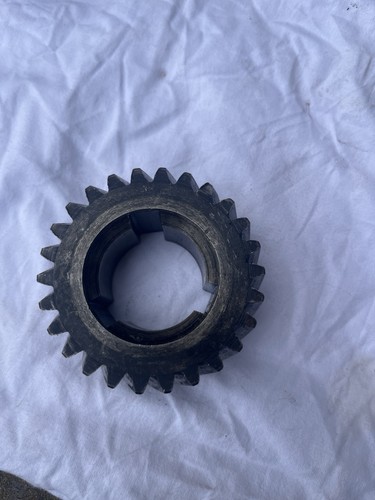 Kurbelwellenrad Kurbelwelle Cunewald Motor RS09 GT124 T157 Waran Dumper DDR IFA