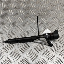 KIA SPORTAGE JE Kraftstoffeinspritzer 33800-27400 2,0 Diesel 100 kW 2008