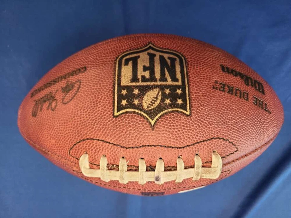 BRIAN URLACHER JSA Coa Signed Game Issued Bears NFL Wilson The Duke Football - Image 2 of 2