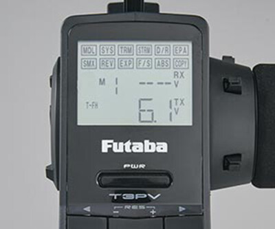 フタバRCカー用 3PV 2.4GHz T-FHSS  3＋1 Futaba 3PV 2.4GHz 3Ch T/S/FHSS Radio System w/R304SB 4ch S
