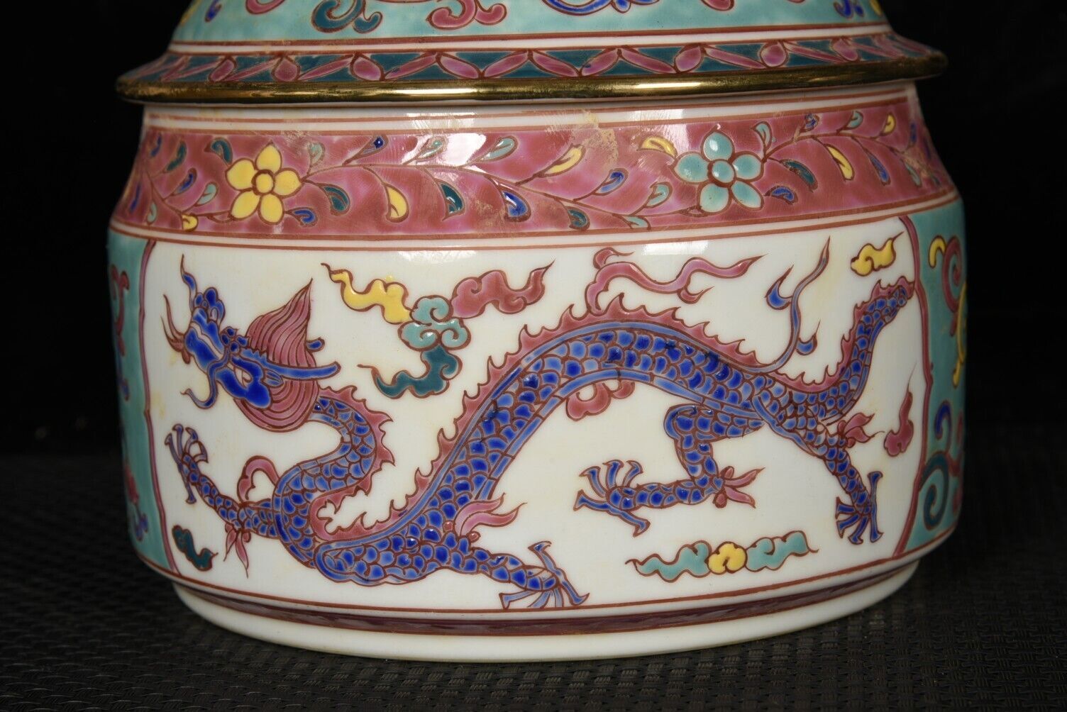 Picture 3 of 9